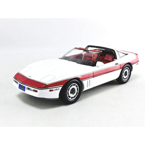 GREENLIGHT 1:18 DIECAST '84 CHEVY CORVETTE