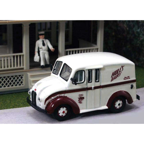 HO DIVCO MILK TRUCK HULL'S DAIRY