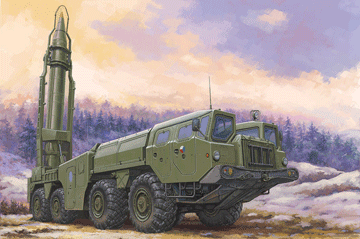 HOBBY BOSS  Soviet (9P117M1) Launcher with R17 Rocket of 9K72 Missile Complex