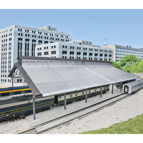 HO TRAIN SHED WITH CLEAR ROOF