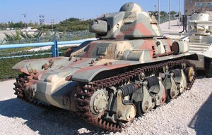 TAMIYA 1/35 French Light Tank R35