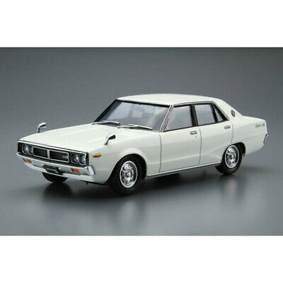 AOSHIMA 1/24 1972 Nissan Skyline 2000GT GC110 4-Door Car