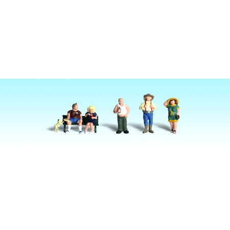 WOODLAND SCENICS N Figures: Full Figured Folks