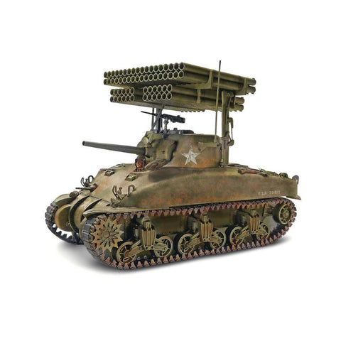 REVELL SHERMAN M4A1