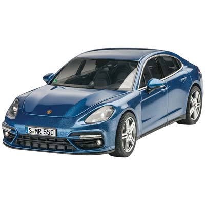 REVELL 1/24  PORSCHE PANAMERA 2