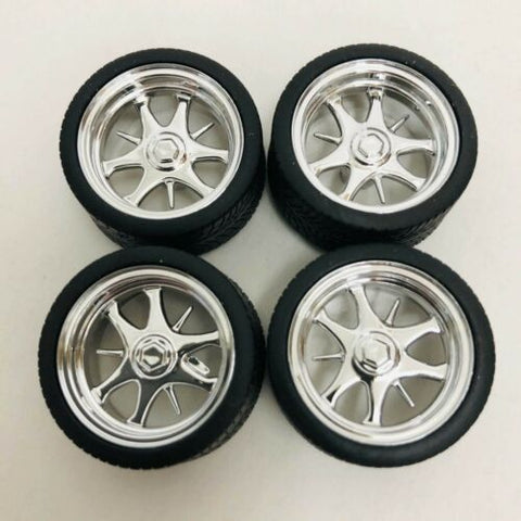 1/24-1/25 Daggers Chrome Rims w/Tires (4)