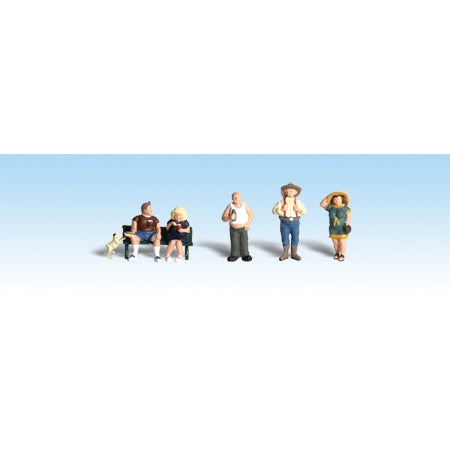 WOODLAND SCENICS HO Figures: Full Figured Folk