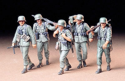 TAMIYA 1/35 German Machine Gun Crew