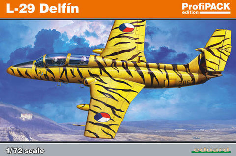 EDUARD 1/72 L29 Delfin Aircraft (Profi-Pack Plastic Kit)