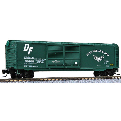 MICRO TRAINS Z 50′ Double-Door Boxcar — Gulf