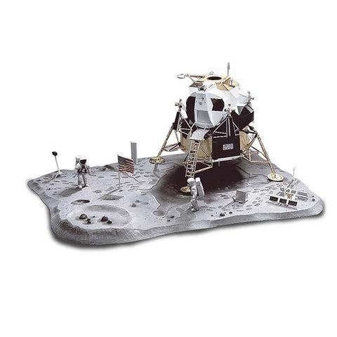REVELL FIRST LUNAR 50TH