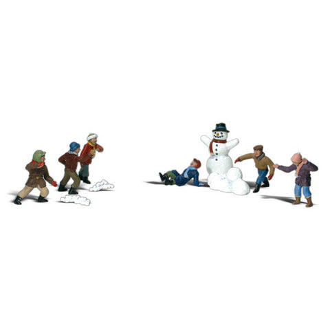 WOODLAND SCENICS N Figures: Snowball Fight