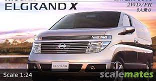 FUJIMI  1/24 Nissan Elgrand X 2WD/FR Minivan