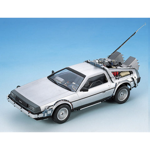 AOSHIMA 1/24 DELOREAN CAR HOOK BACK TO FUTURE