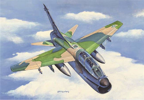 HOBBYBOSS  1:72 A-7K Corsair II
