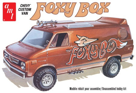AMT 1/25 Foxy Box 1975 Chevy Custom Van