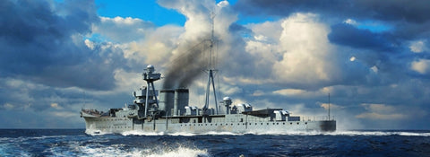 TRUMPETER  1:700 HMS Calcutta